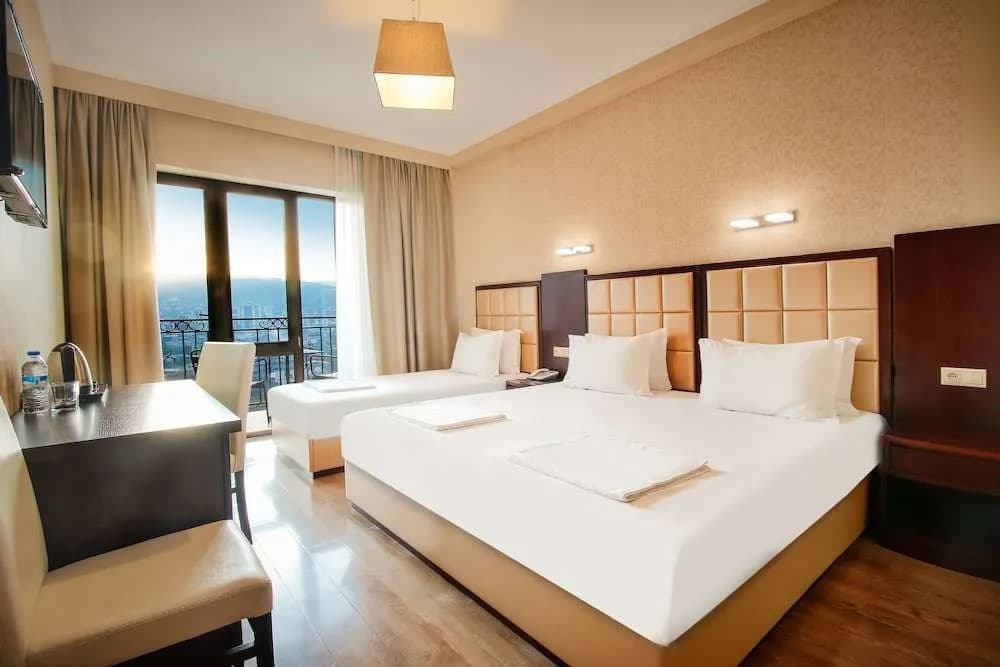 Gtm Plaza Hotel - photo 6