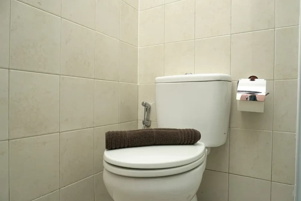 Nice 1BR Apartment at Thamrin Residence - photo 8