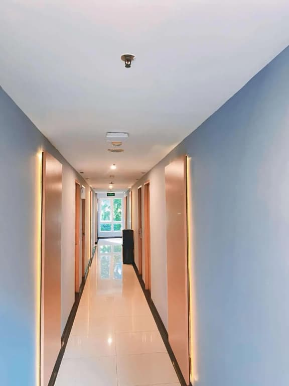 Studio One Hotel - photo 35