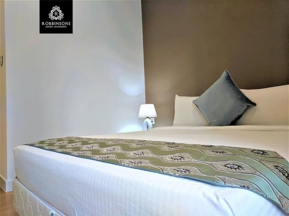 Robbinsons at Platinum Suites KLCC - photo 6