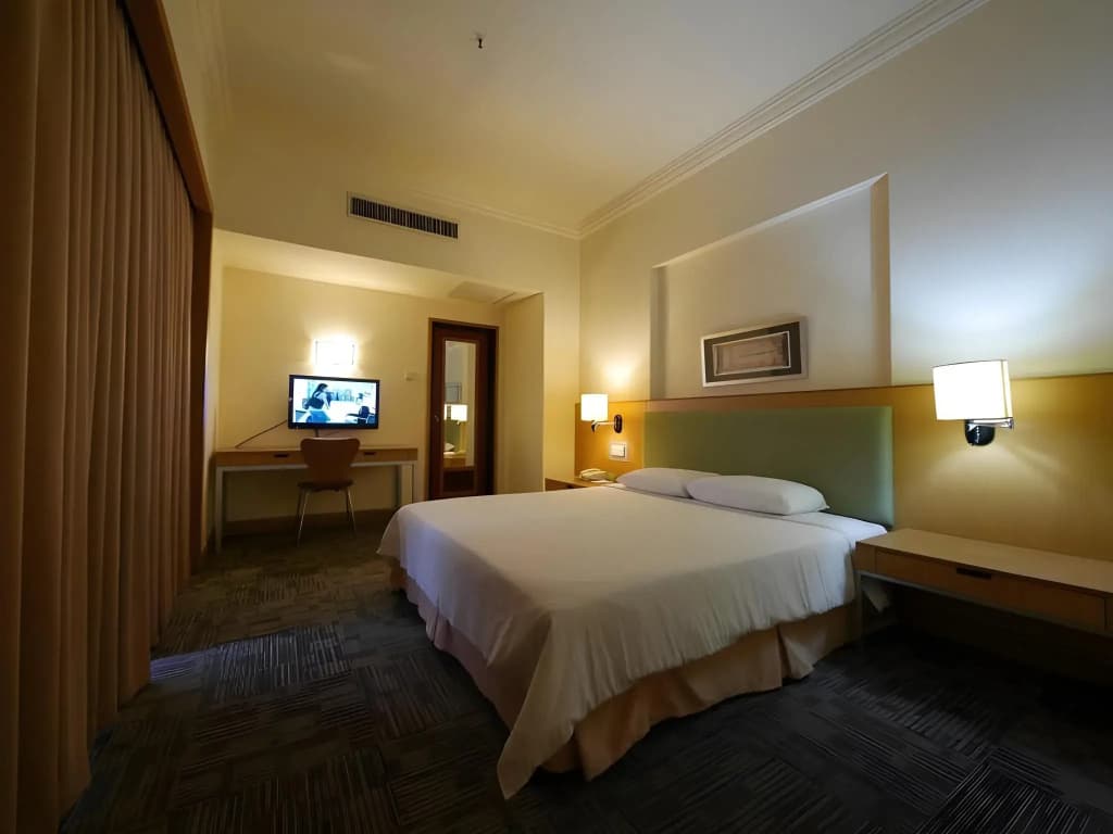Premier Hotel - photo 17