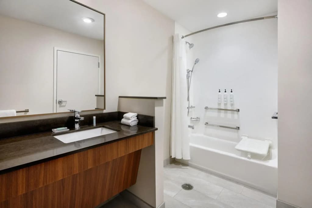 NEW - Fairfield Inn & Suites by Marriott Orlando at Millenia - photo 8