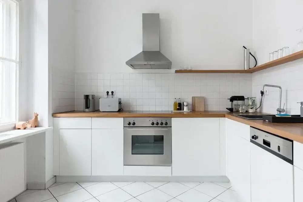 Central Mitte Design Apartment - photo 8