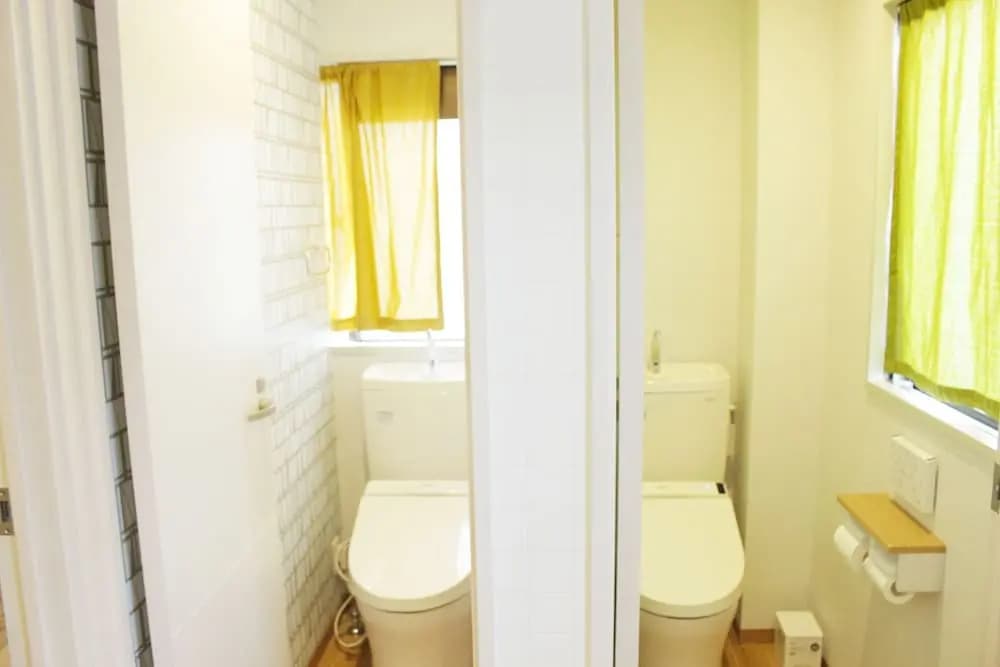 GUESTHOUSE YOURS - Hostel - photo 8