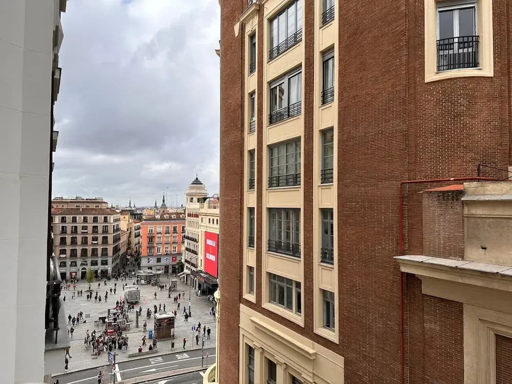Éxito en Madrid - photo 1