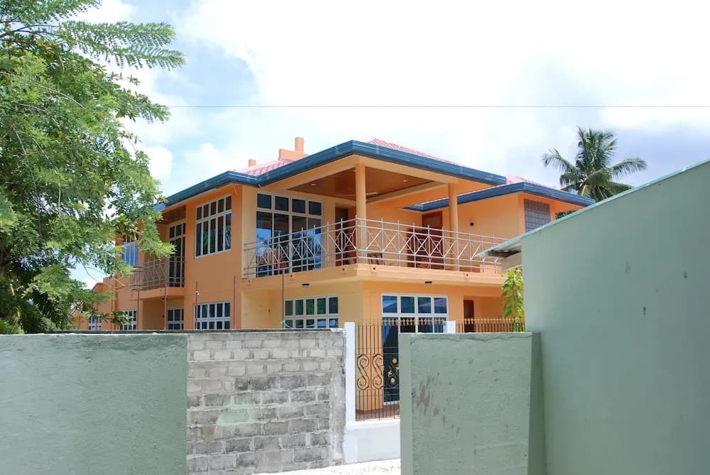 Crystal Retreat - main photo