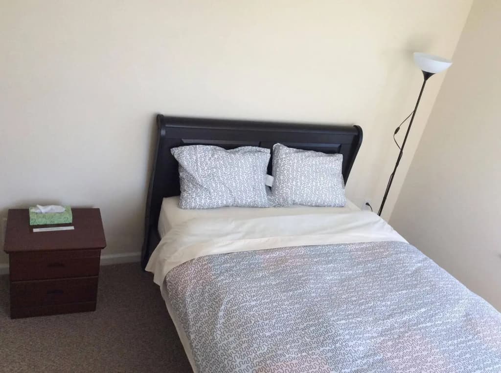 Sunny Guesthouse - photo 1