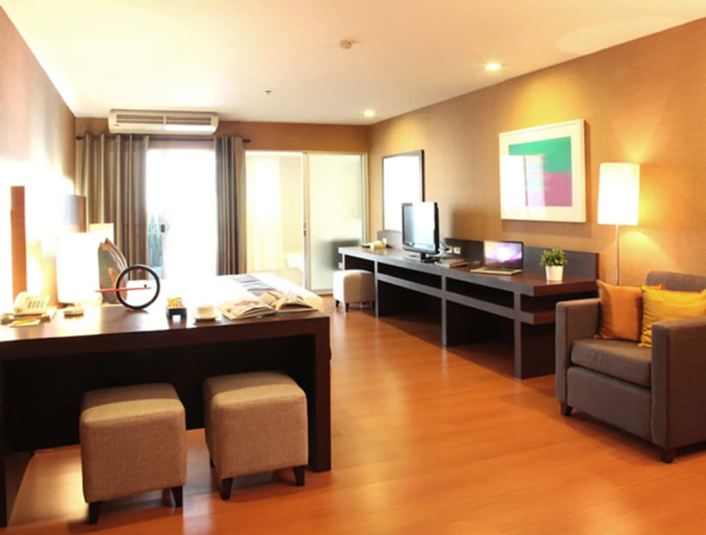 BU Place Hotel - photo 5