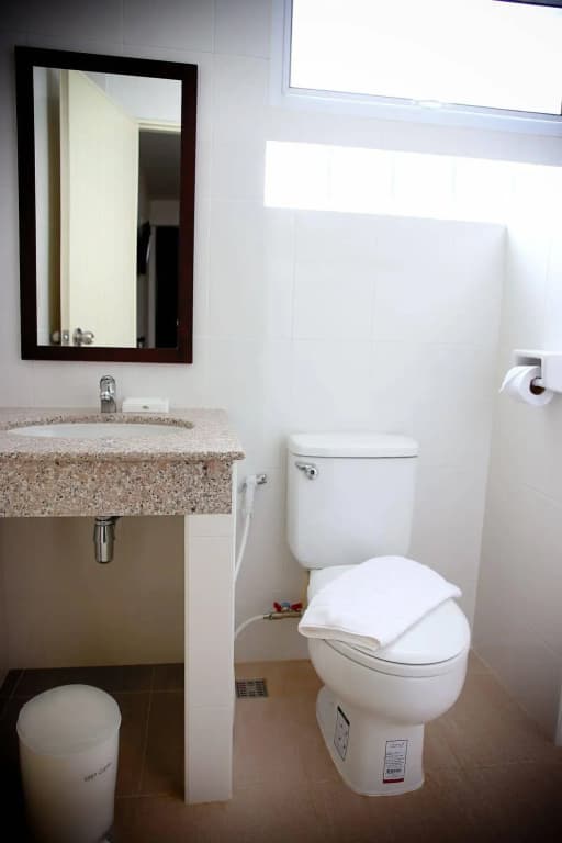 Sunshine Hostel Hua Hin - photo 9