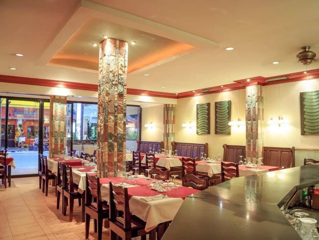 Casanova Inn - photo 20