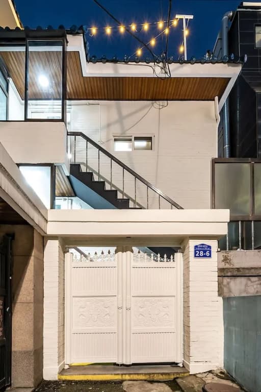 Dabin Stay - Hostel - main photo