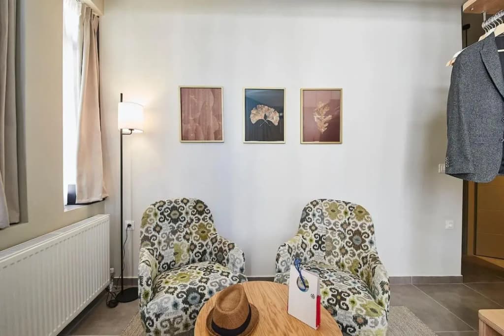 Be based near Acropolis, in an exquisite studio! - photo 5
