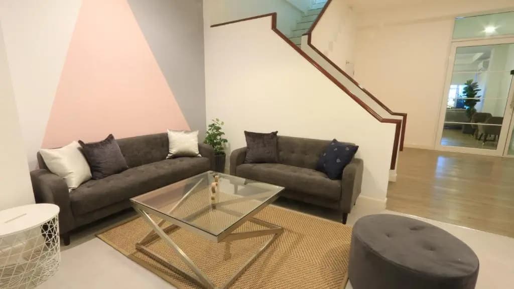 Airee Premier Residence - photo 12