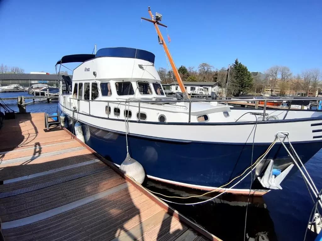 Motor Yacht Almaz - photo 8