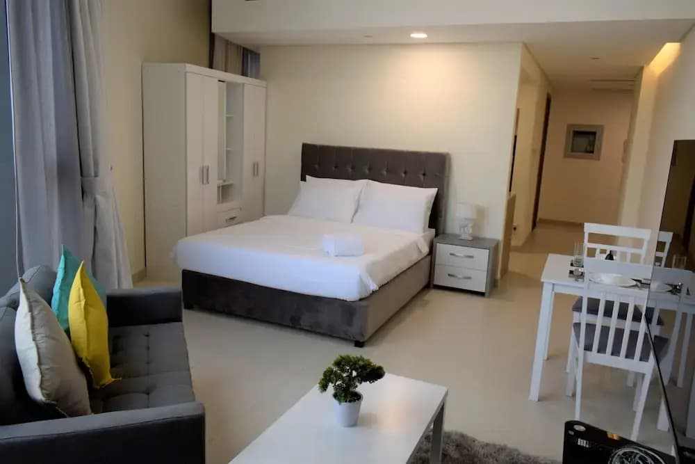 Comfy STU - Almultaqa Mirdif - photo 2