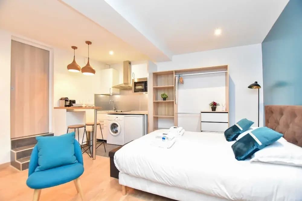 Modern Studio in the Heart of Paris - photo 4