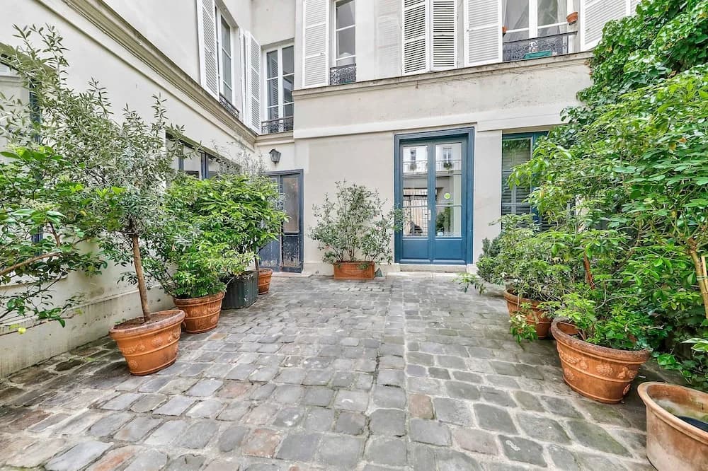 Appartement De Charme Eperon - photo 8