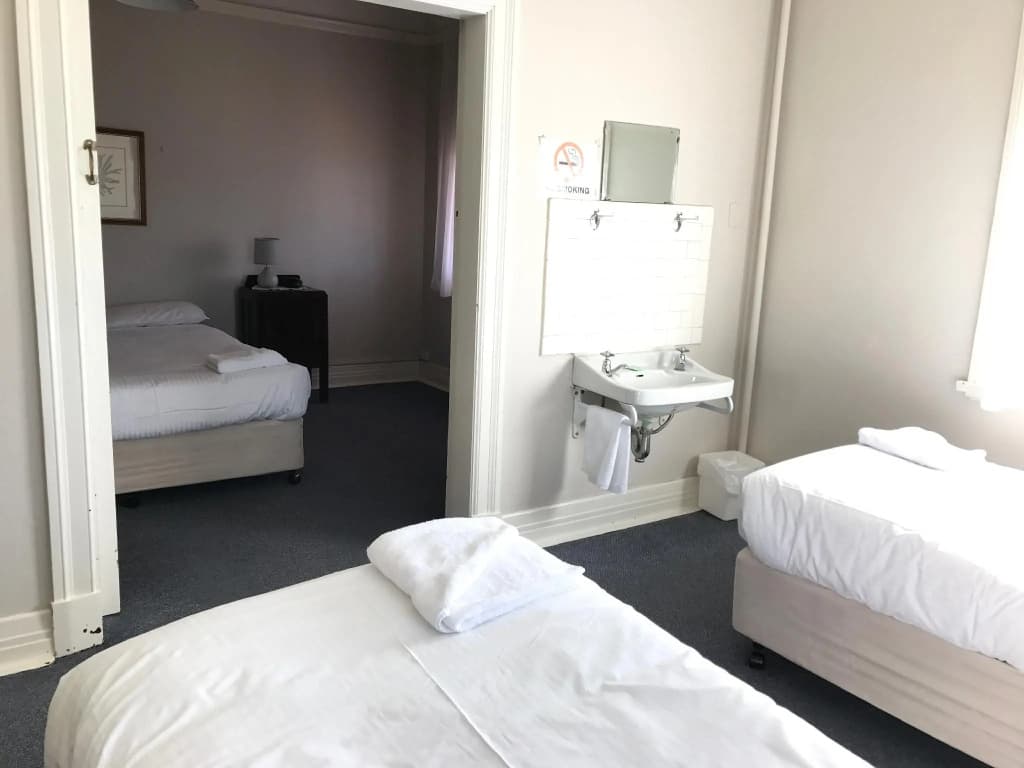 Grand View Hotel - photo 2