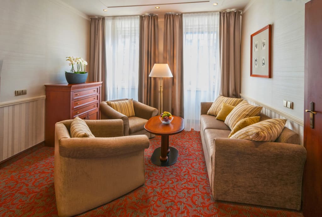 Adria Hotel Prague - photo 12