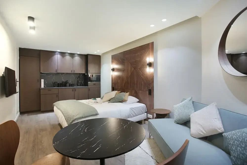 Modern Suite Center of Paris Montmartre - photo 5
