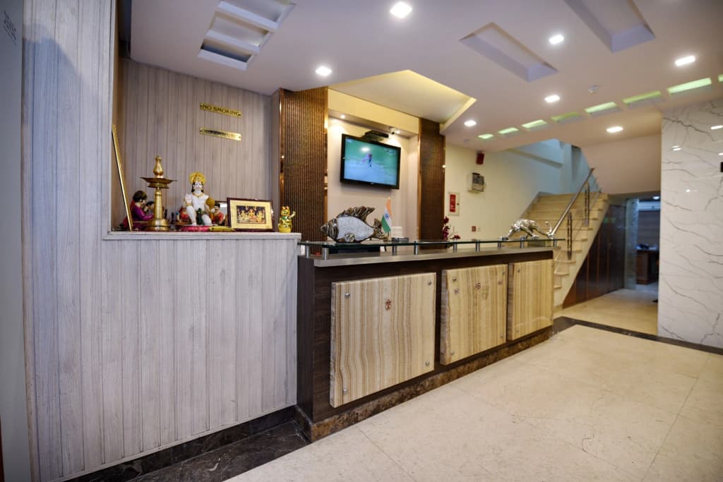 Hotel Silver Stone - photo 2