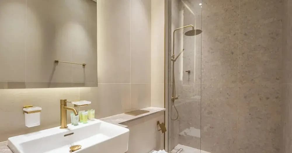 LUX  The Phantom Sky Pool Suite - photo 10