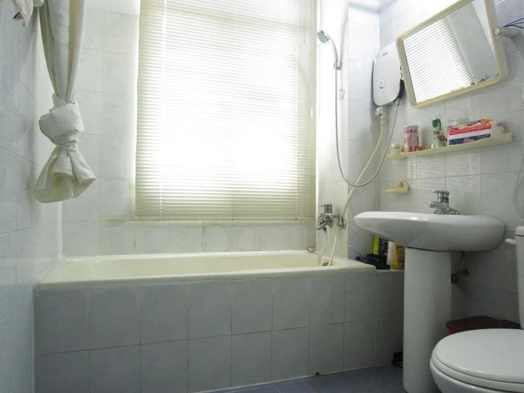 Twin Hotel And Serviced Apartment - photo 9