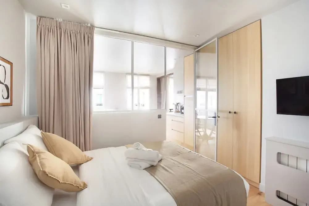 Sublime Apartment AC Paris Center - photo 1