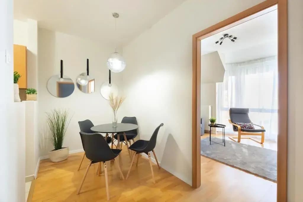 S22 Apartment - photo 1