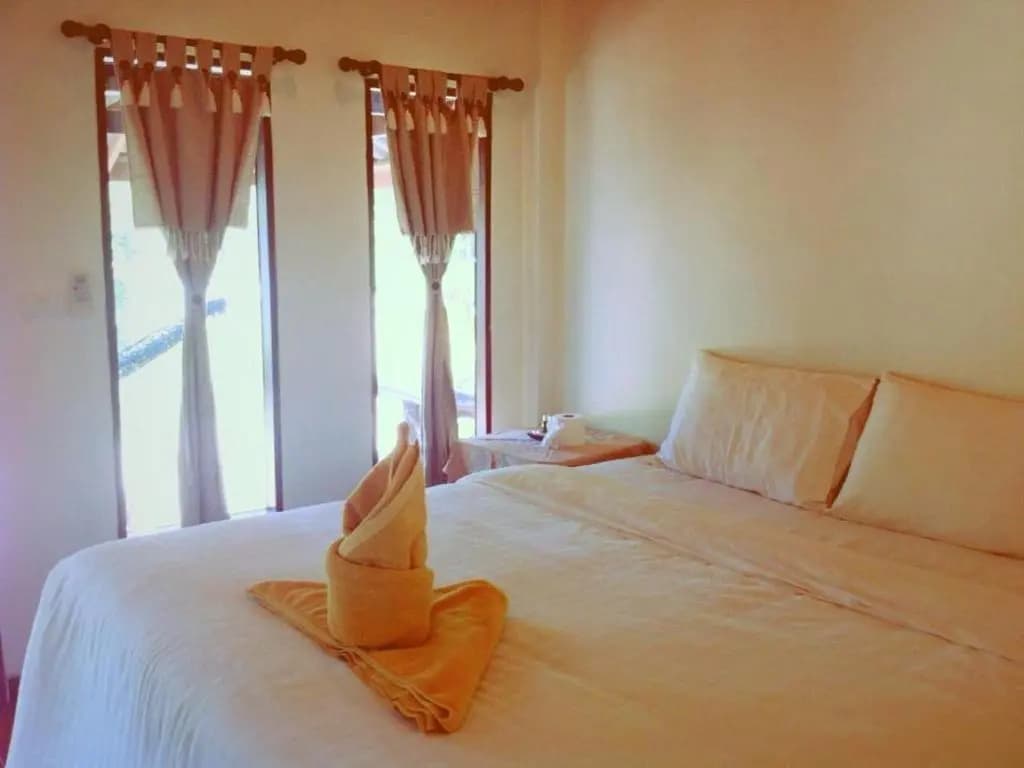 V-View Beach Resort - photo 5