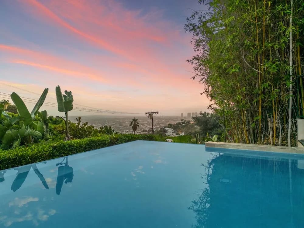 Sunset Heights - Elegant Modern Villa With Beautiful Views in the Hills - photo 25