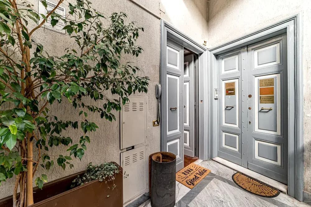 Downtown Luxury B&B - Termini Train Station - photo 2