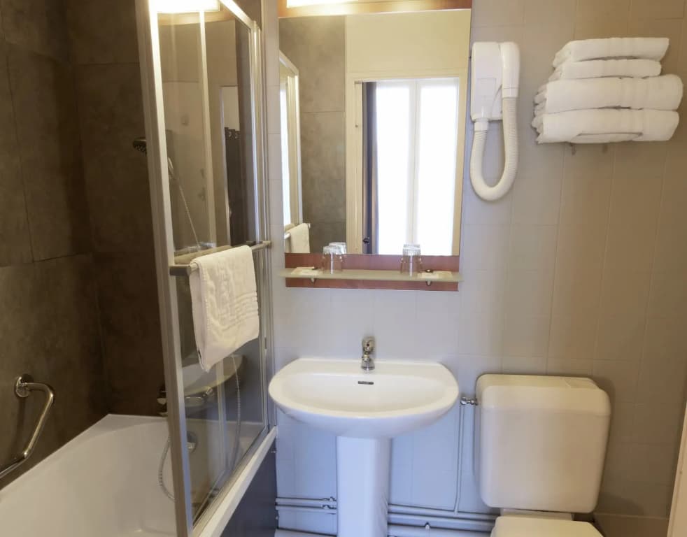 Hotel Paris Villette - photo 8