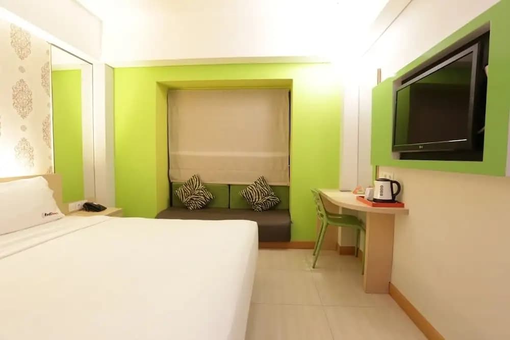 RedDoorz @ Sunset Road Kuta - photo 5
