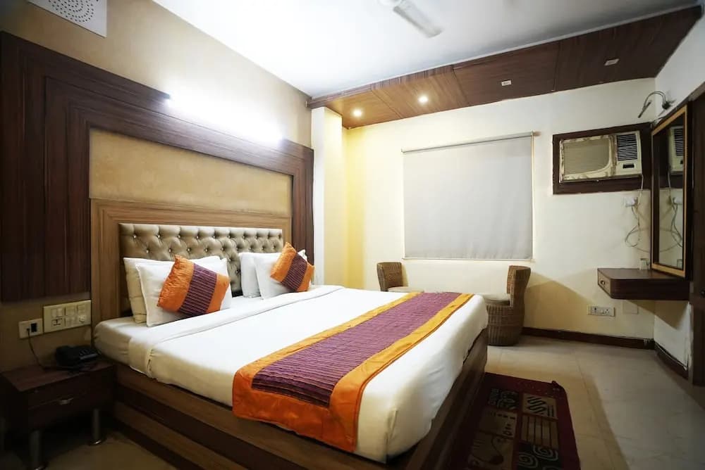 Hotel Classic Karol Bagh - photo 7
