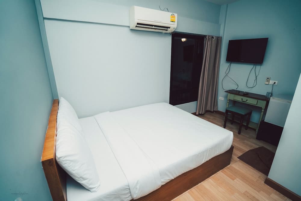 The Lodge BKK Hostel - photo 6
