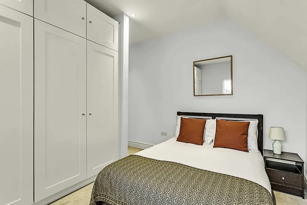 Superb Clapham Duplex - photo 2