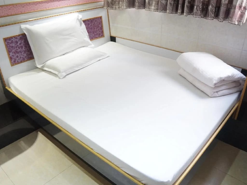 Yue Ka Hotel - photo 2
