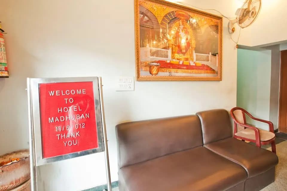 Hotel Aero Capital - photo 5