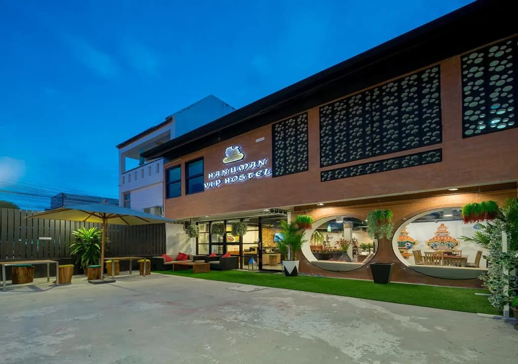Hanuman V.I.P Hostel (SHA Extra Plus) - main photo