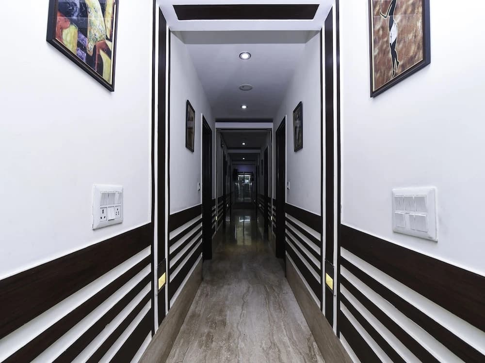 Hotel Tryfena - photo 13
