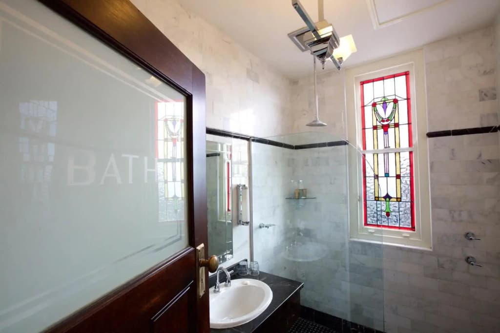 The Carrington Hotel - photo 31