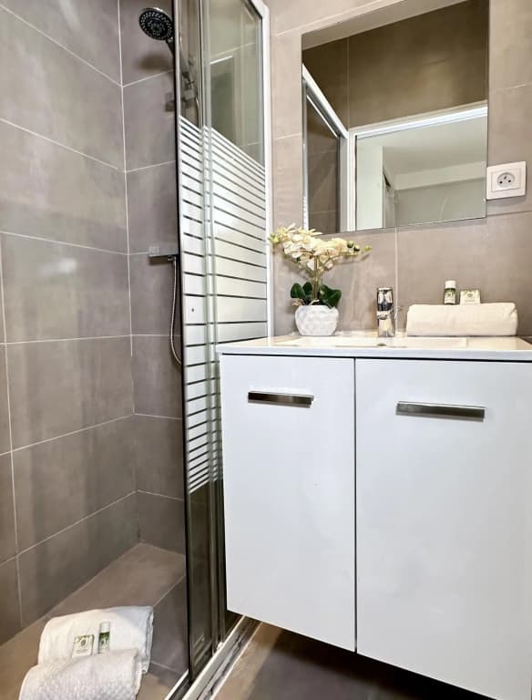 1616 - Best deal apartment Paris - photo 8
