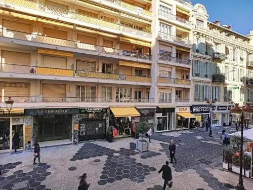 Nestor&Jeeves - SEA AND SUN - Central - By sea - Pedestrian zone - main photo