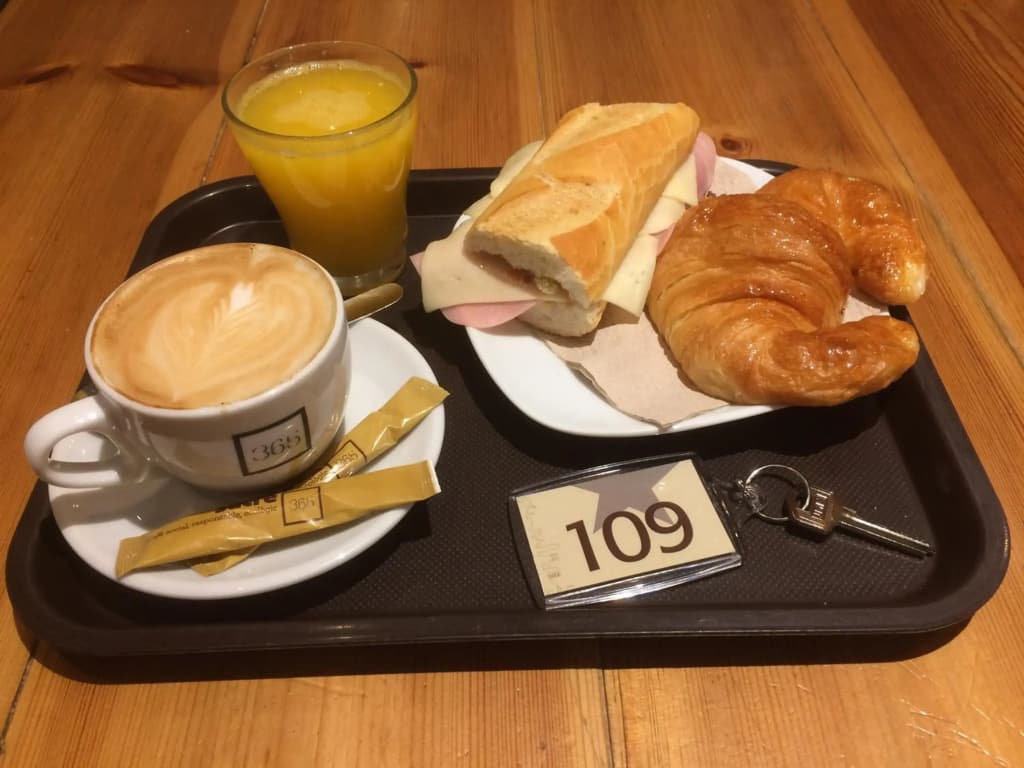 Aneto Hotel - photo 10