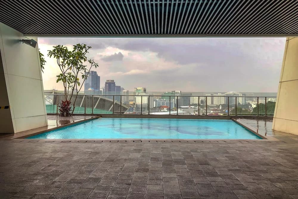 Modern Studio Menteng Park Apartment - photo 12
