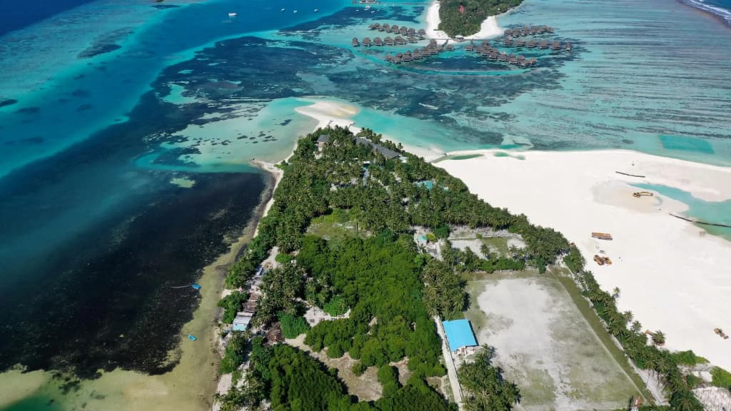 Nalaveshi Inn - Huraa - photo 11