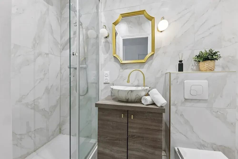 Classy 1BR - Elysee & Madeleine Area - photo 6