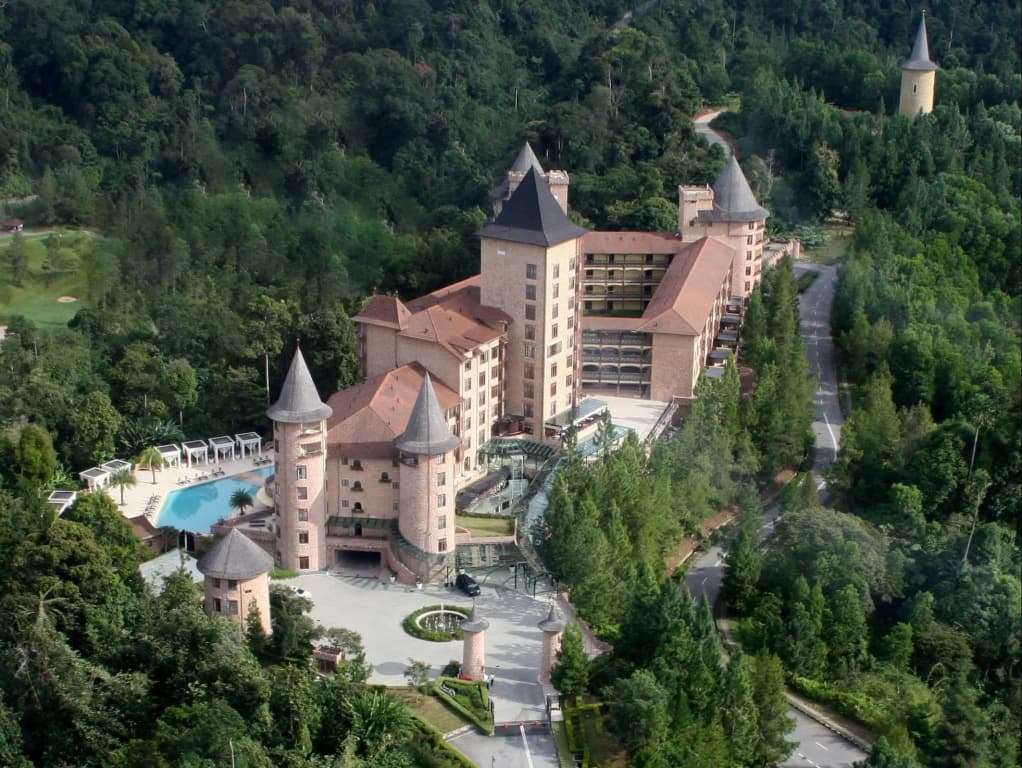 The Chateau Spa & Wellness Resort - photo 13