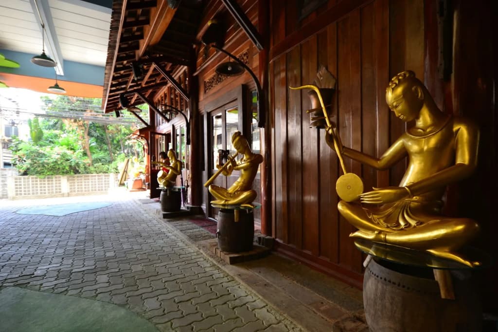 True Siam Phayathai Hotel - photo 28